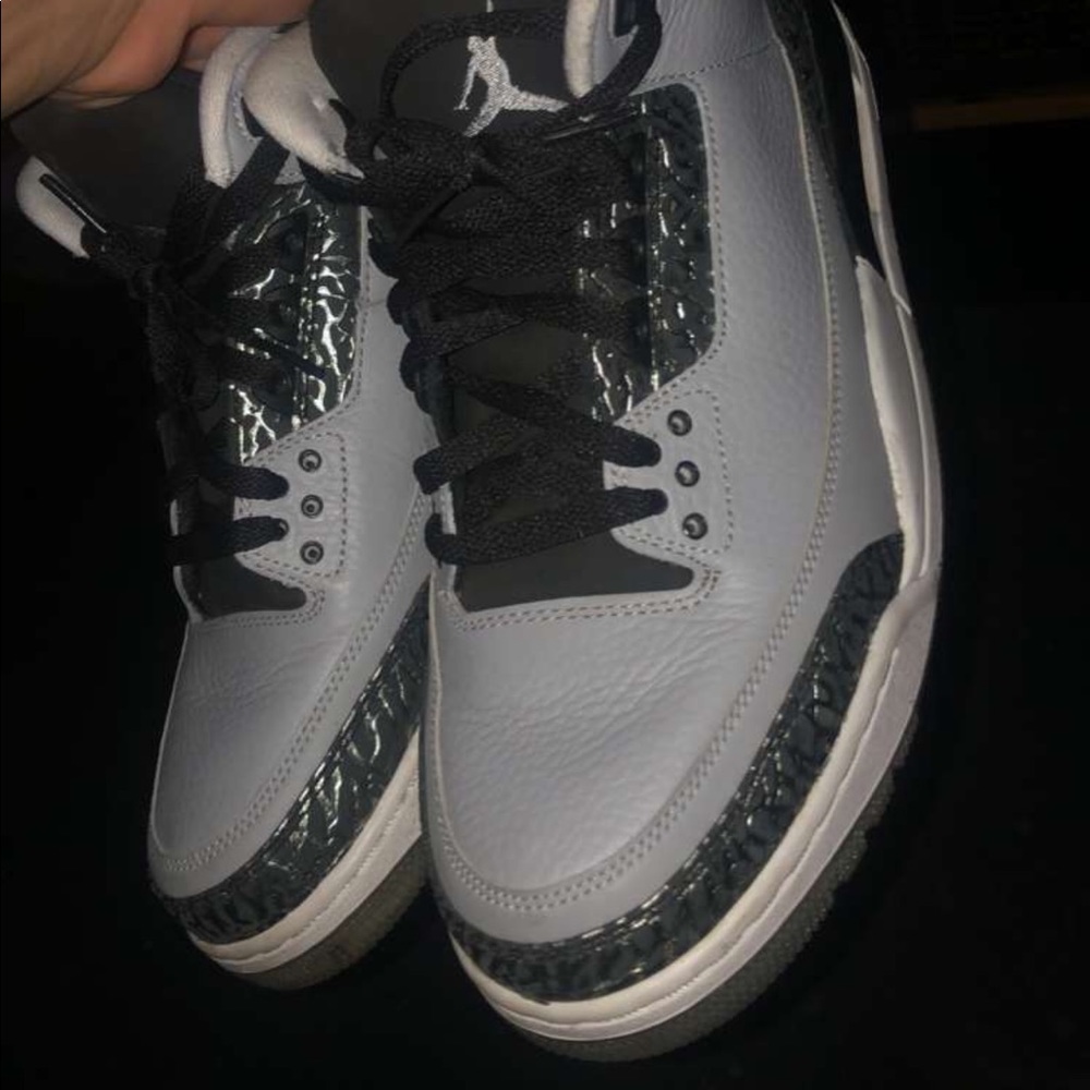 Jordan 3 wolf grey